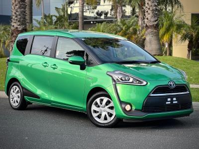 2015 Toyota Sienta Hybrid G Hybrid Wagon NHP170 for sale in Braeside